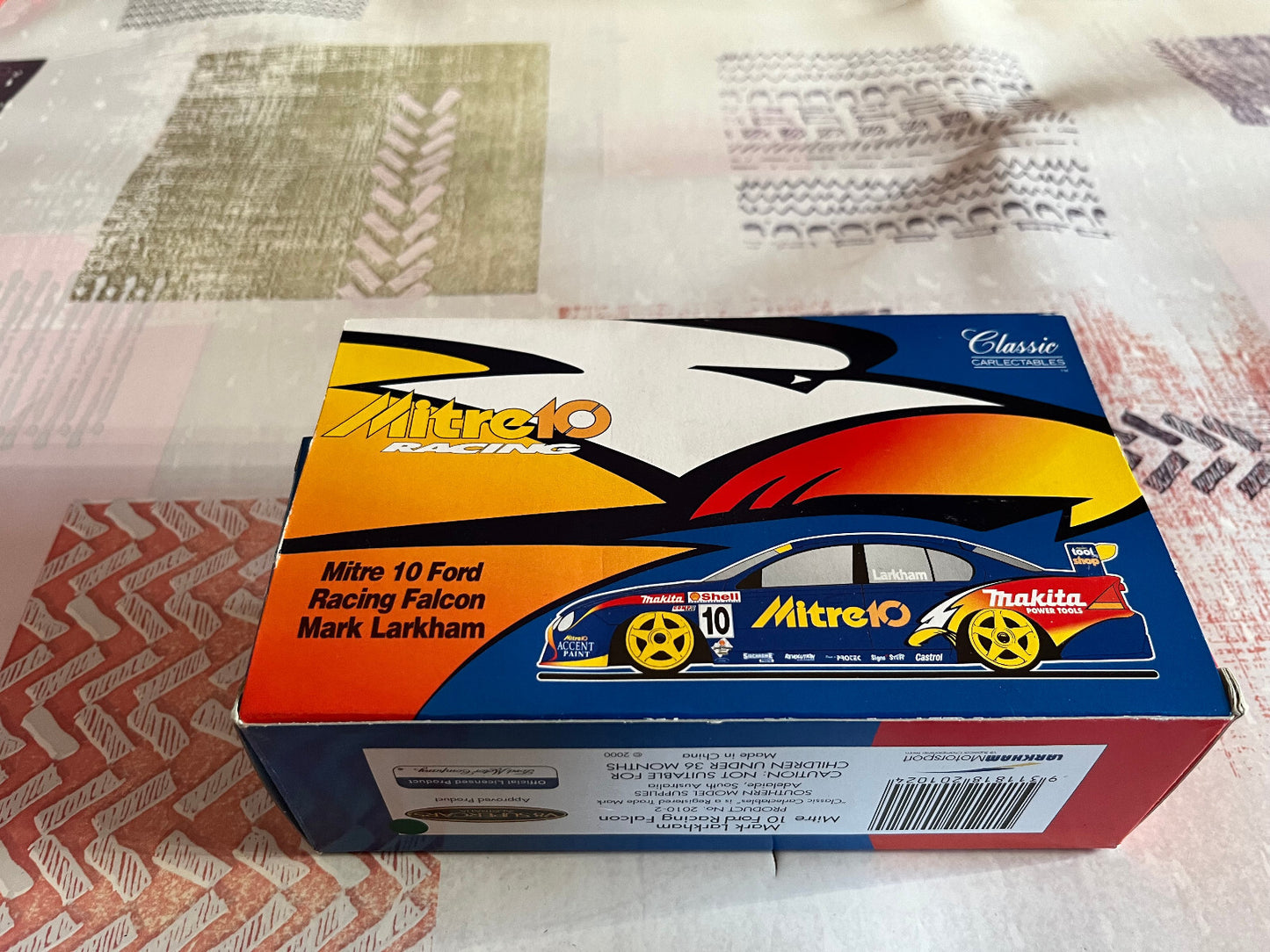 Voiture Miniature Classic Carlectables Mitre 10 Ford Racing Falcon 1/43