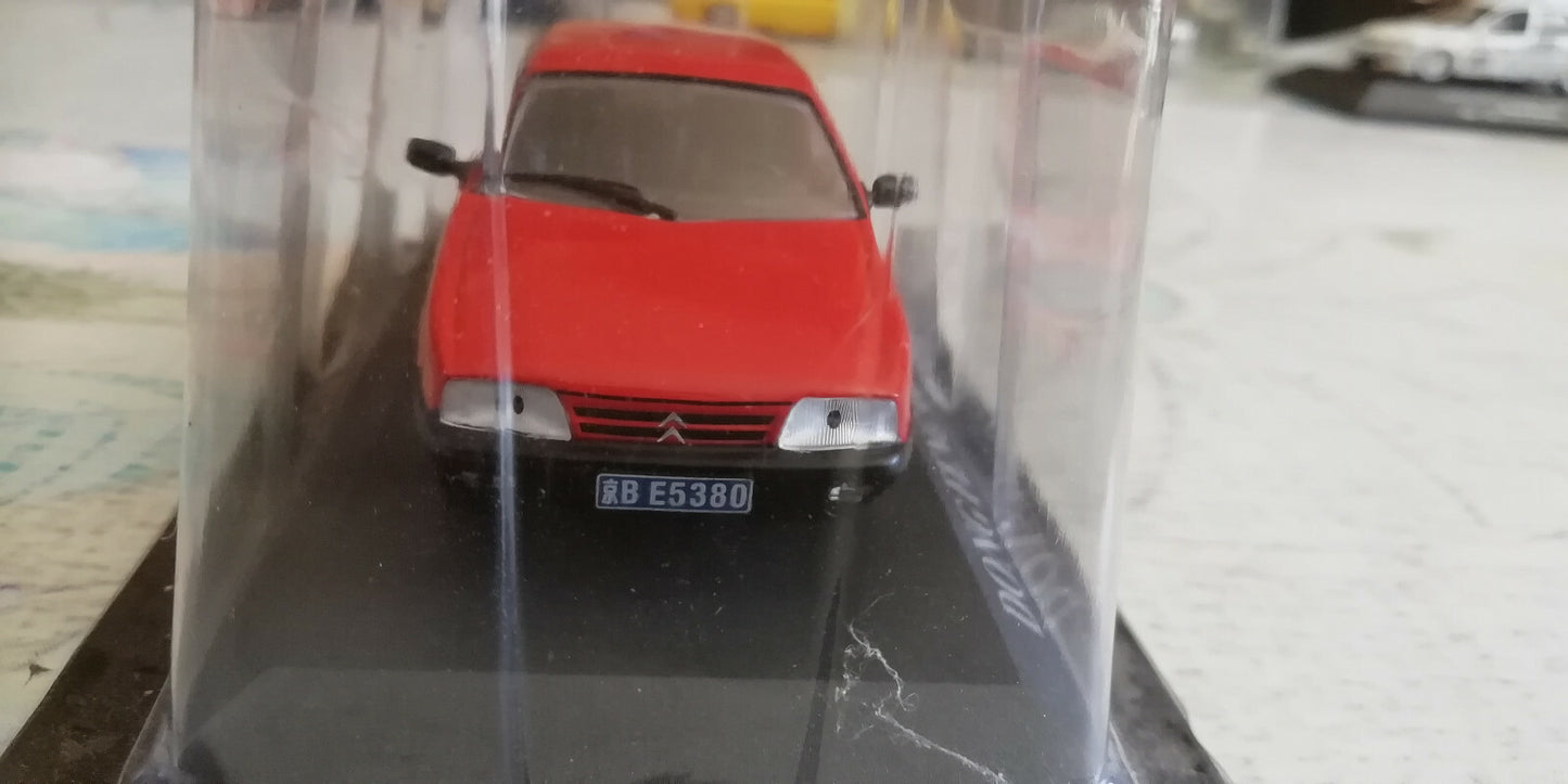 Voiture Miniature Dong Feng 988 Beijing 2000 Citroen ZX Taxi Du Monde 1/43