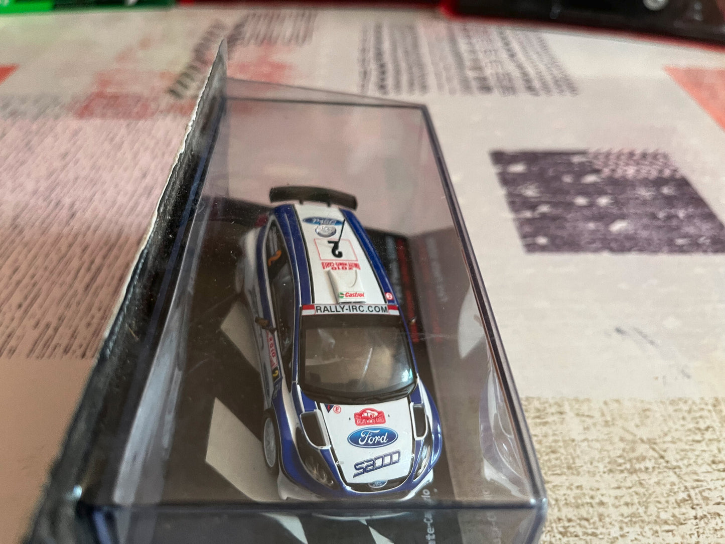 Voiture miniature Ford Fiesta S2000 2010 Rallye Monte Carlo WRC au 1/43