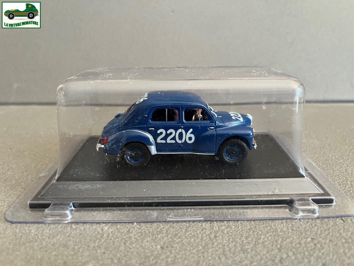 Voiture Miniature Renault 4CV Course Mille Miglia 1063 1954 Eligor au 1/43