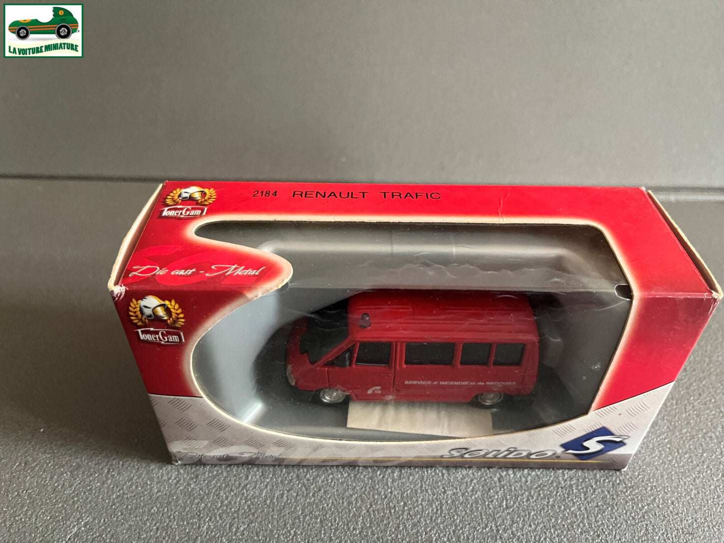 Voiture Miniature Camion Renault Trafic Pompiers Solido au 1/50