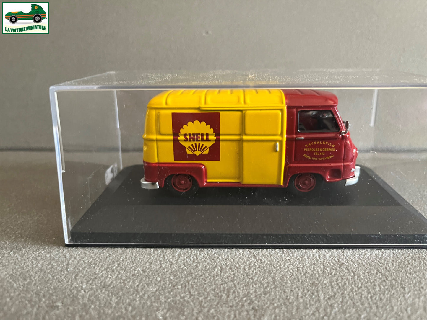 Voiture Miniature Camion Publicitaire Renault Estafette Shell au 1/43
