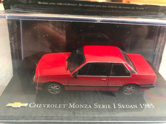 Voiture miniature Chevrolet Monza Serie I Sedan 1985 au 1/43