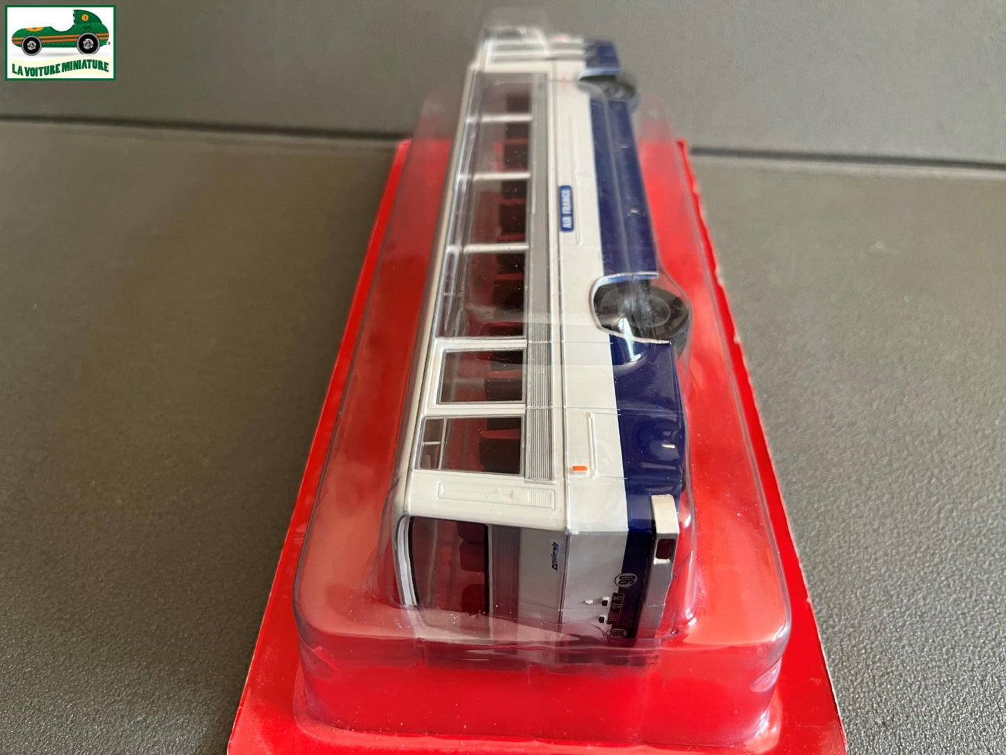 Voiture miniature Berliet Cruisair Air France 1/43 Autobus Autocars du Monde