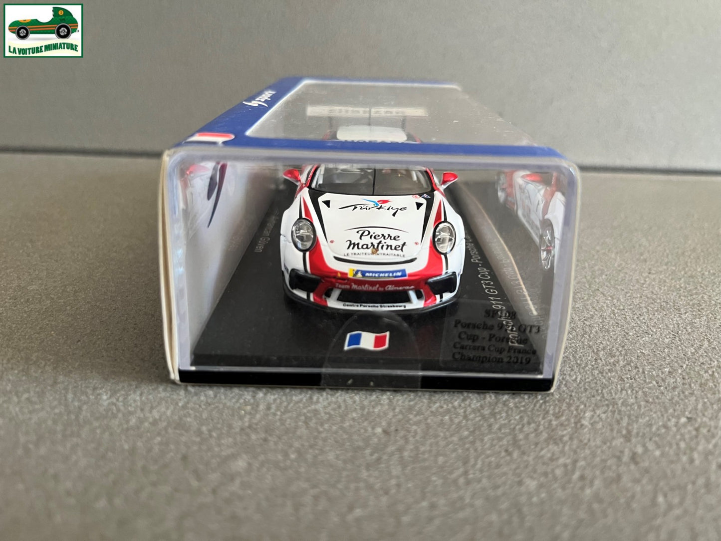 Voiture Miniature Porsche 911 GT3 Cup France Champion 2019 Spark 1/43