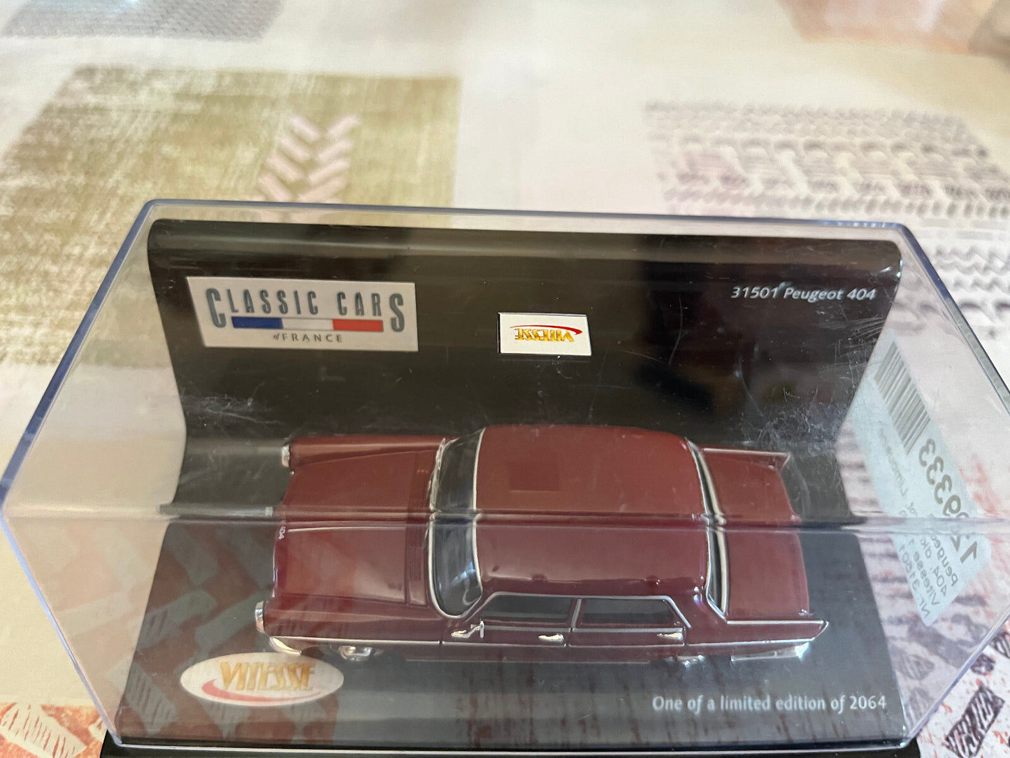 Voiture Miniature Peugeot 404 Vitesse 31501 au 1/43