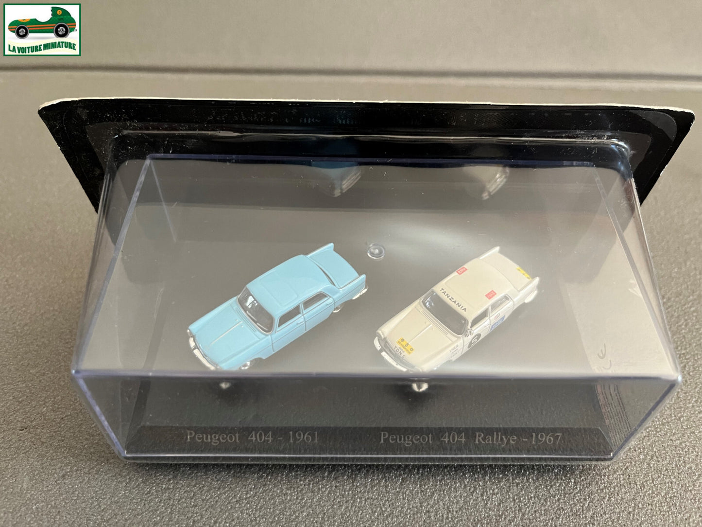 Voiture Miniature Duo Peugeot 404 1961 Rallye 1967 Universal Hobbies au 1/87 HO