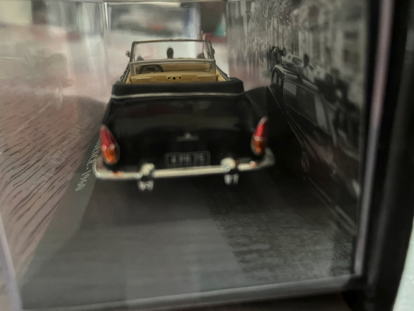 Voiture miniature Simca Presidence 1960 au 1/43
