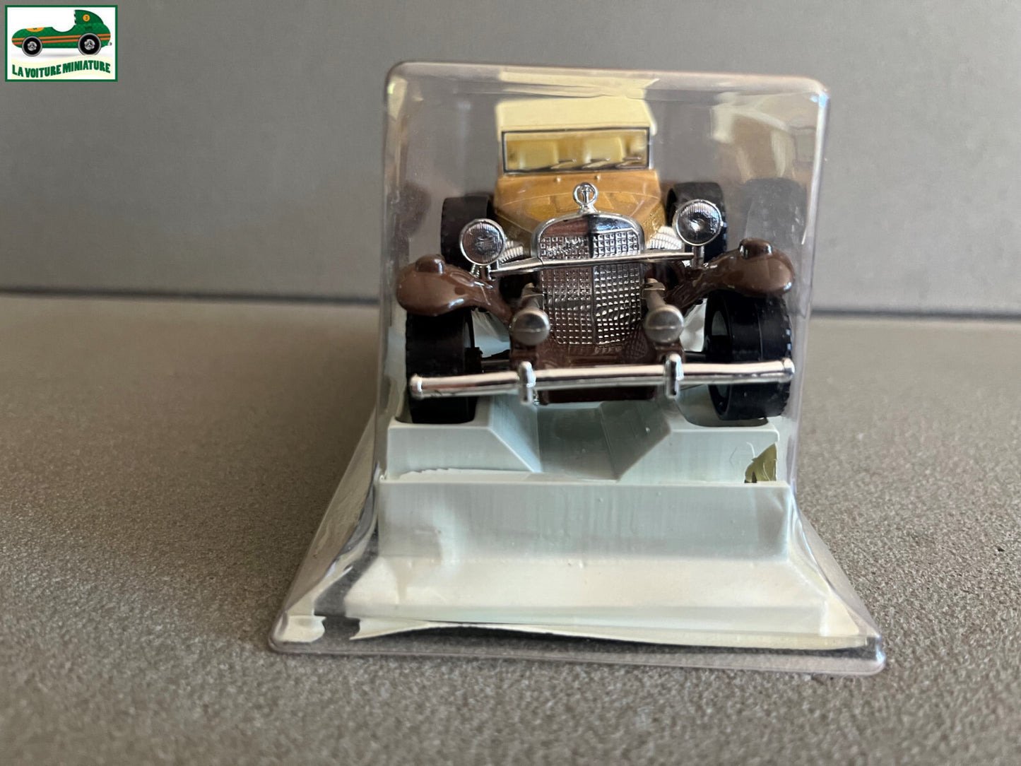 Voiture miniature Excalibur 3020 Majorette France au 1/32