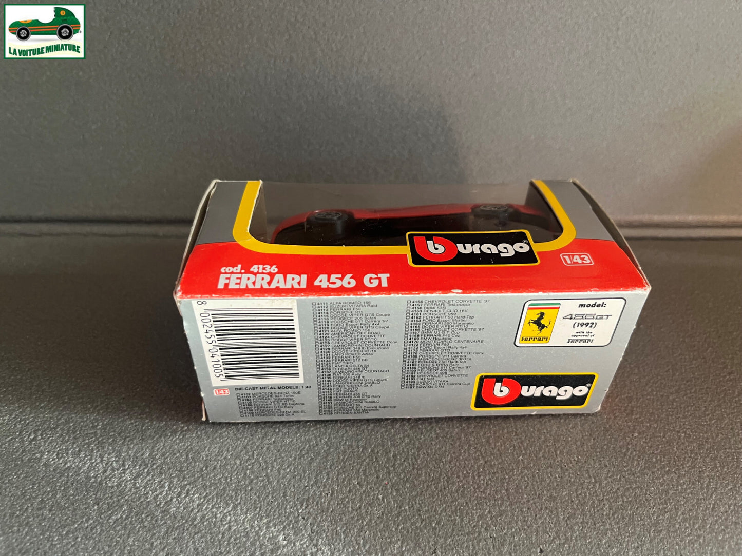 Voiture miniature Collection Ferrari 456 GT cod 4136 Burago 1/43
