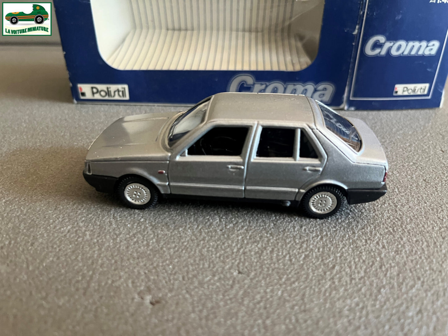 Ancienne Voiture miniature Fiat Croma Polistil Italy au 1/43