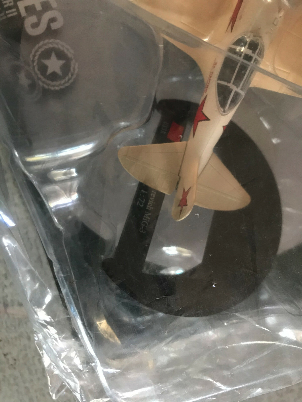 Avion miniature Militaire Mikoyan Gourevitch Mig-3 1/72 de la Seconde Guerre