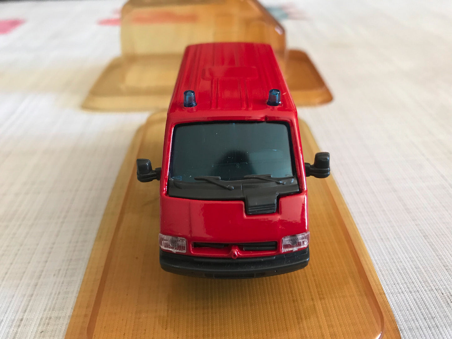 Voiture Miniature Pompiers Camion Renault Trafic Solido au 1/50