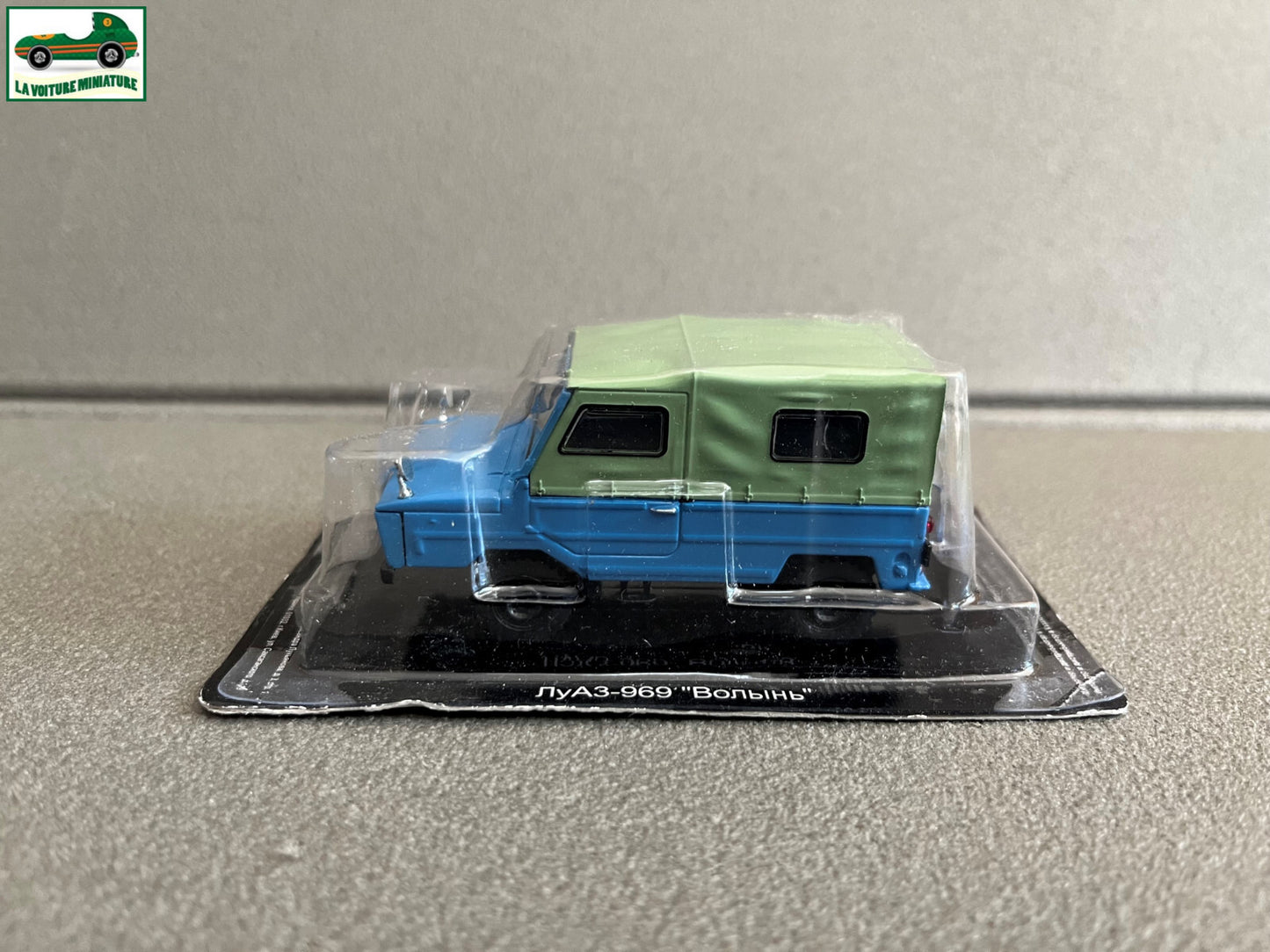 Voiture Miniature Luaz 969 Volin Pays de L'est URSS Russie au 1/43
