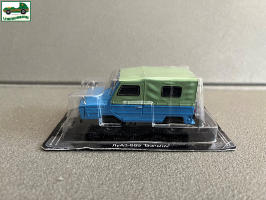Voiture Miniature Luaz 969 Volin Pays de L'est URSS Russie au 1/43