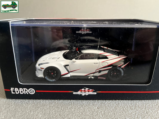 Voiture Miniature Nissan GT-R GT1 Presentation Ebbro au 1/43