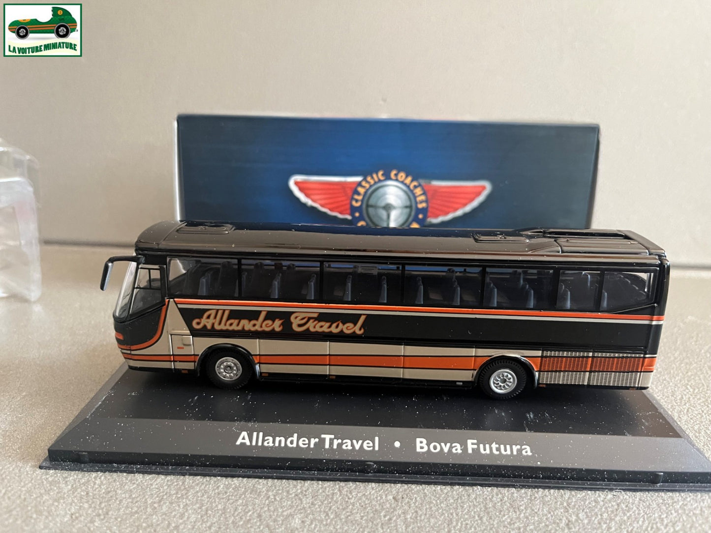 Voiture miniature Allander Travel Boya Futura Autobus Bus Atlas 1/72