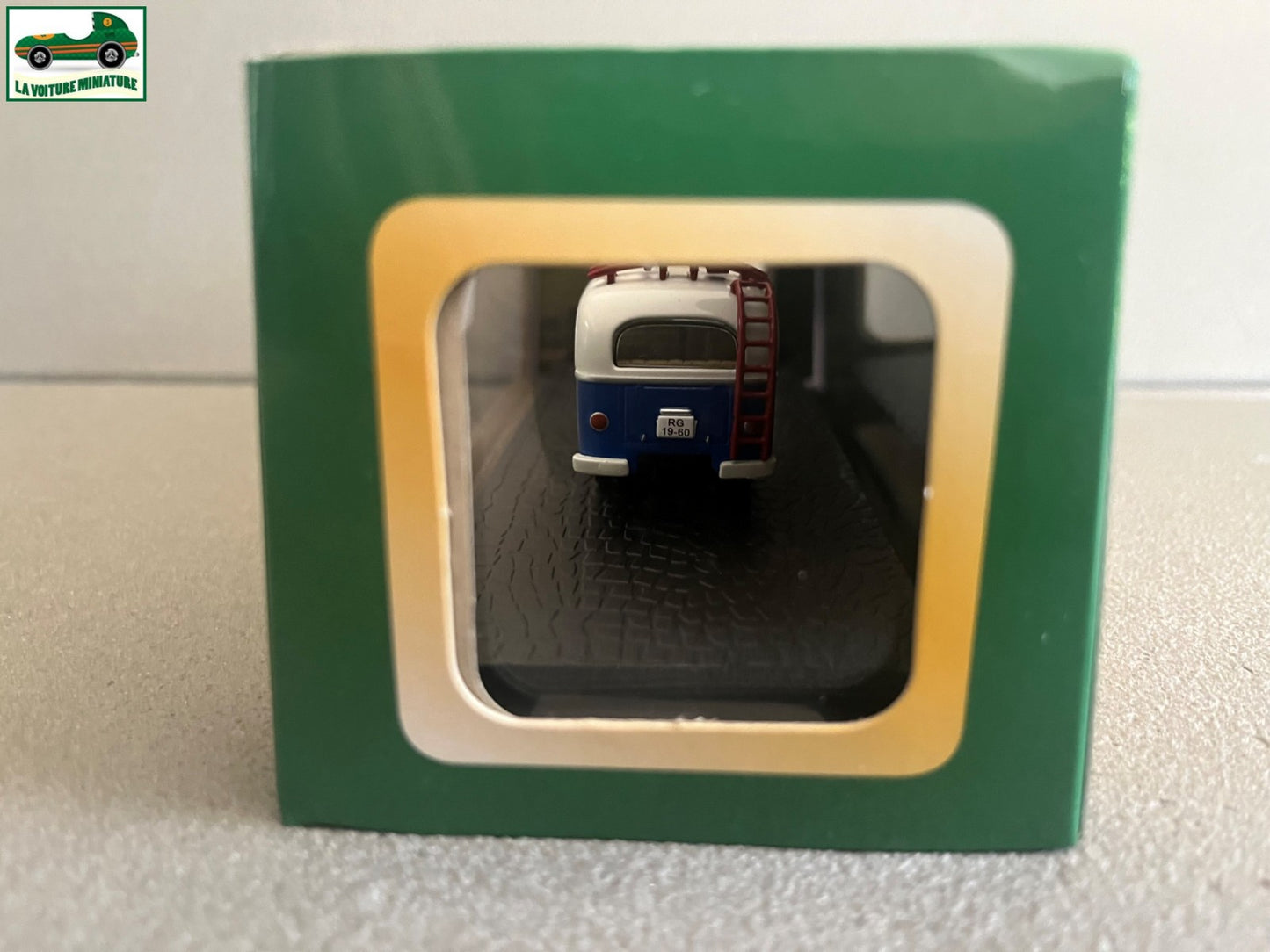 Voiture miniature Robur Garant 1958 Autobus Bus Collection Atlas 1/72