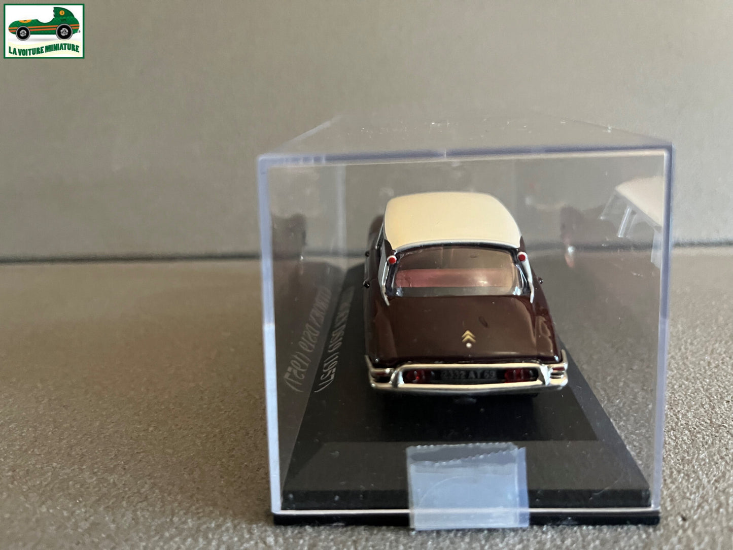 Voiture Miniature Citroen DS DS19 1957 au 1/43