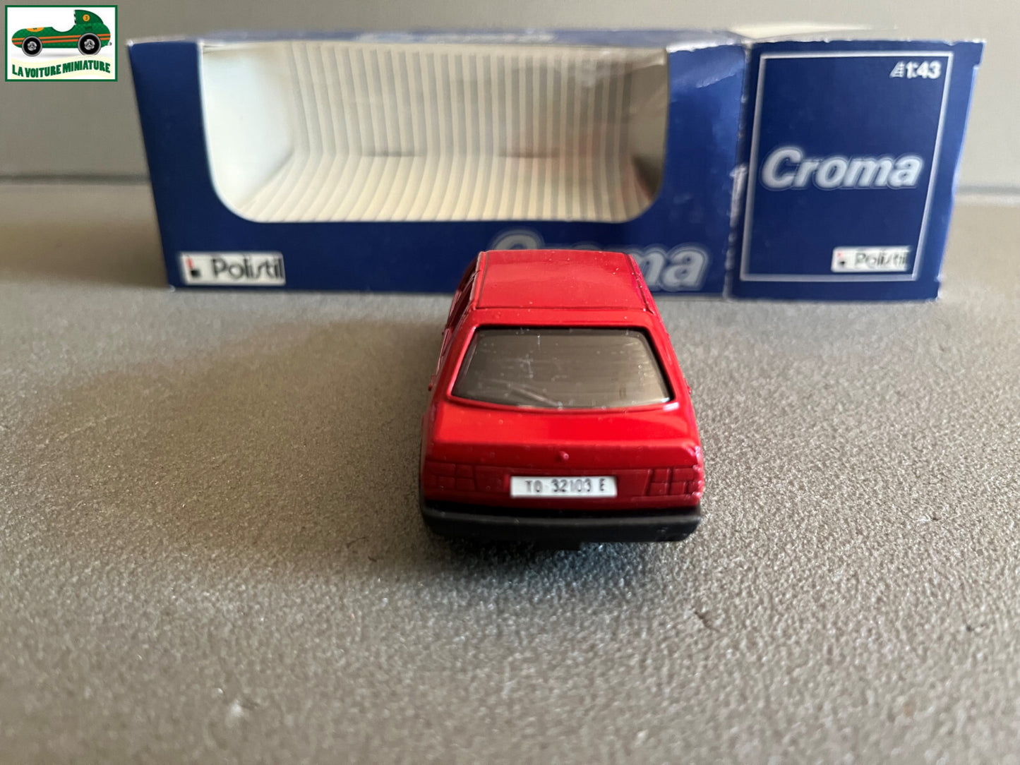 Ancienne Voiture miniature Fiat Croma Polistil Italy au 1/43