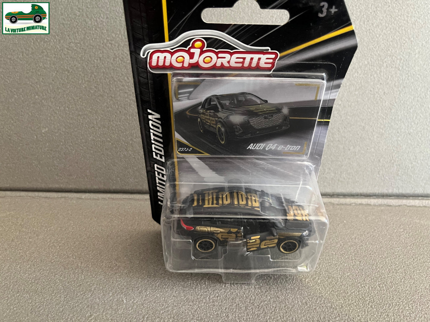 Voiture miniature Audi Q4 e-tron Serie 9 Limited Majorette 1/60 1/64