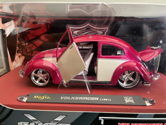 Voiture miniature Volkswagen Coccinelle tuning bugz Maisto au 1/18