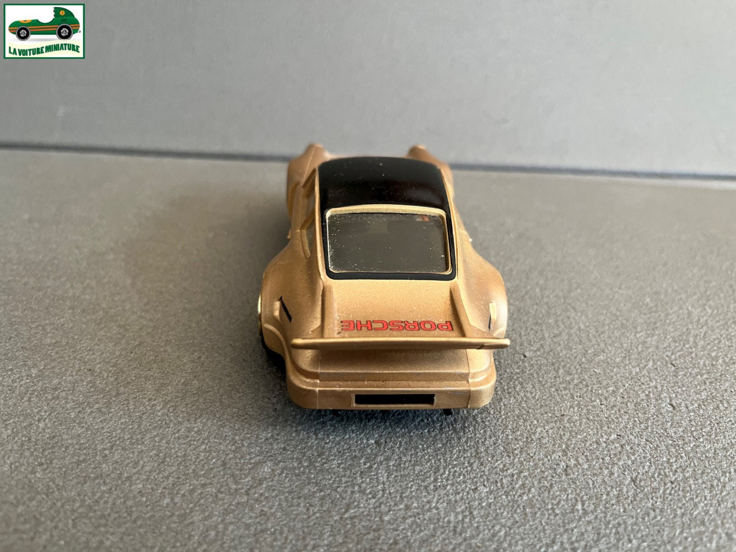 Ancienne Voiture Miniature Circuit Porsche 935 Scalextric Non testé