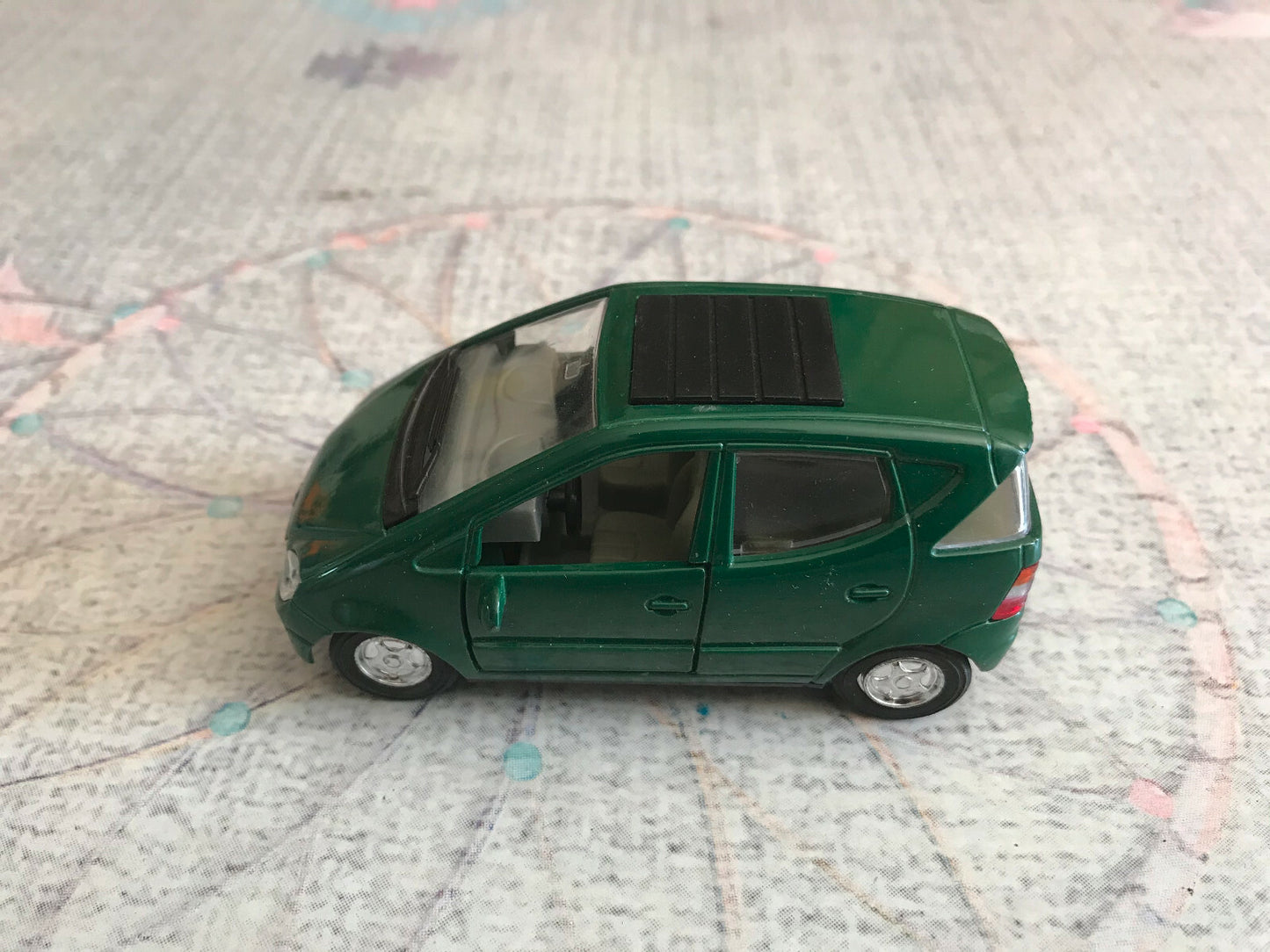 Voiture miniature Mercedes A A160 GD Modele Luxe Friction