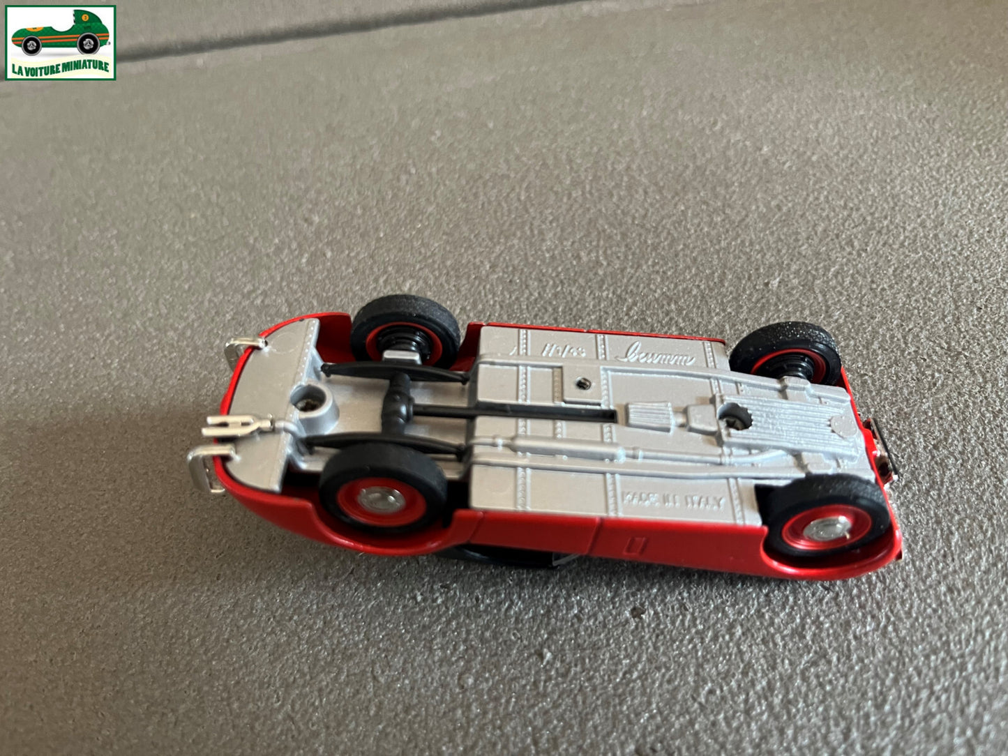 Ancienne Miniature Voiture Brumm Jaguar XK 120 Italy au 1/43