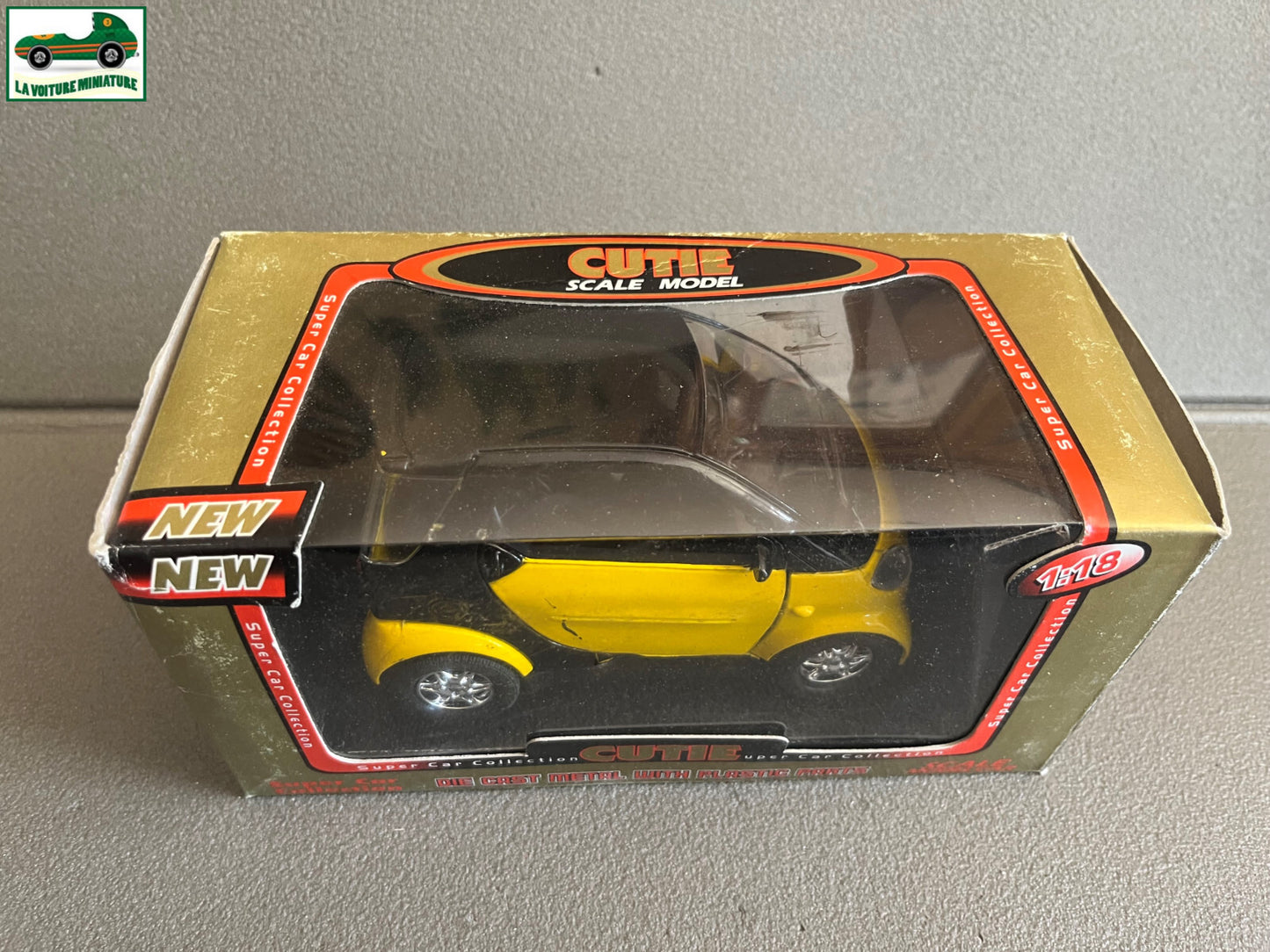 Voiture miniature Smart 1ère Version Cutie au 1/18