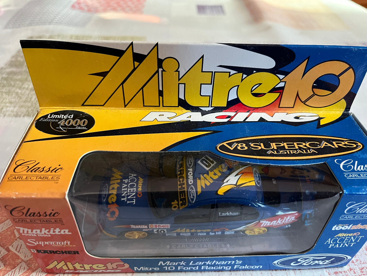 Voiture Miniature Classic Carlectables Mitre 10 Ford Racing Falcon 1/43