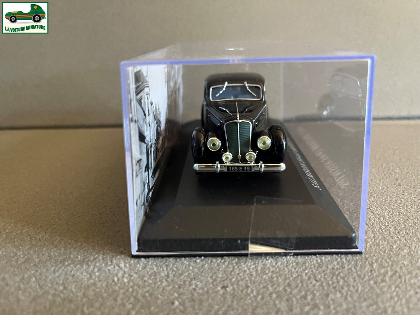 Voiture Miniature Salmson S4-61 Berline 1949 au 1/43 Ixo Altaya