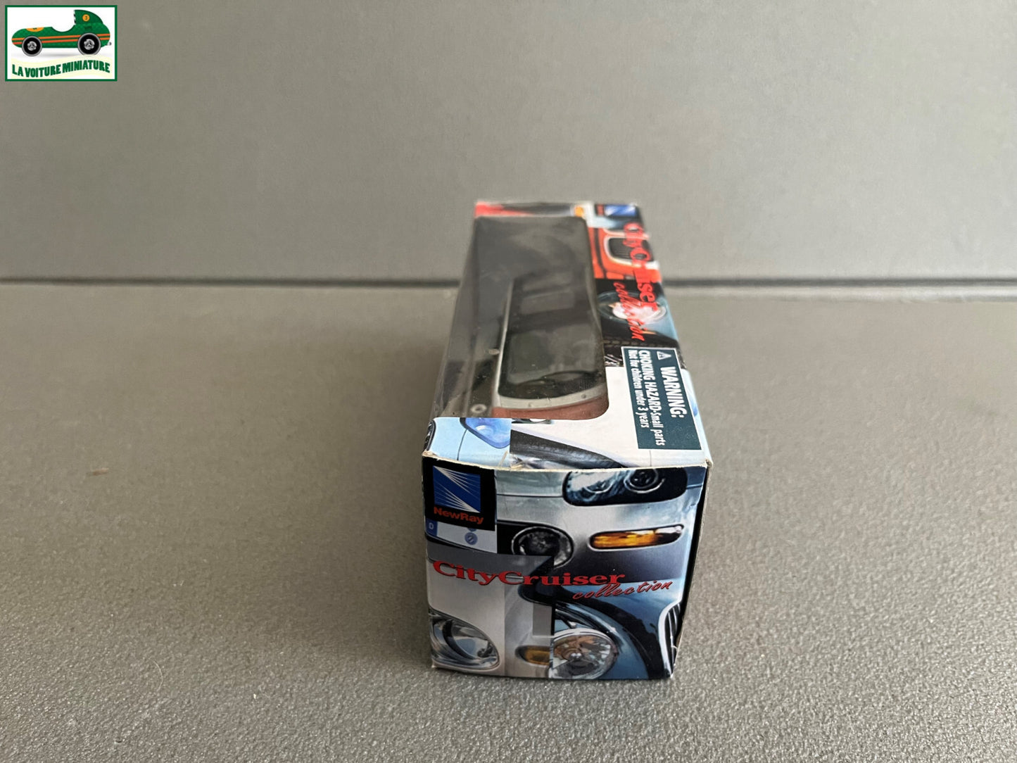 Voiture miniature Smart Forfour NewRay au 1/43