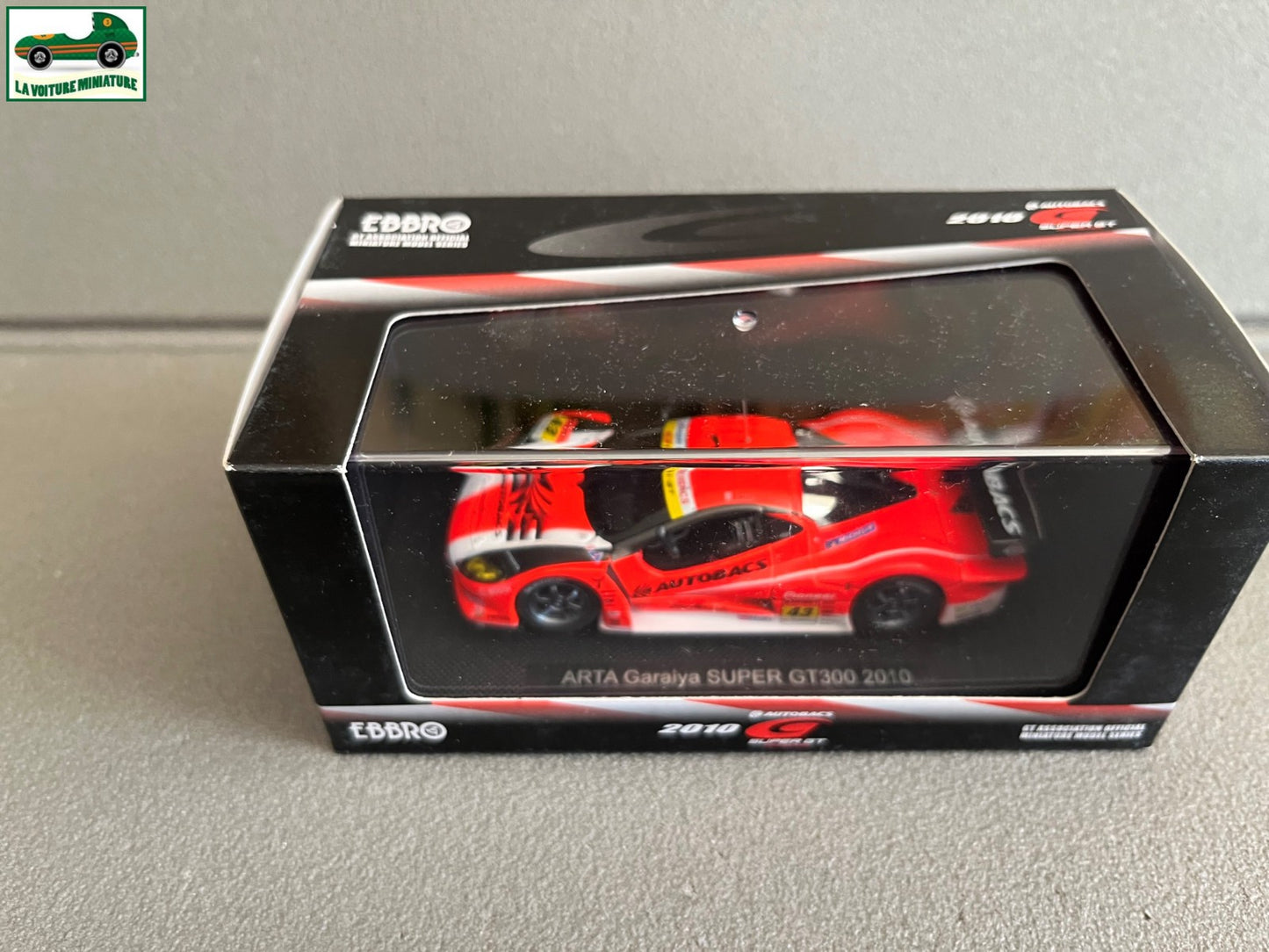 Voiture Miniature Arta Garaiya Super GT300 2010 Ebbro au 1/43