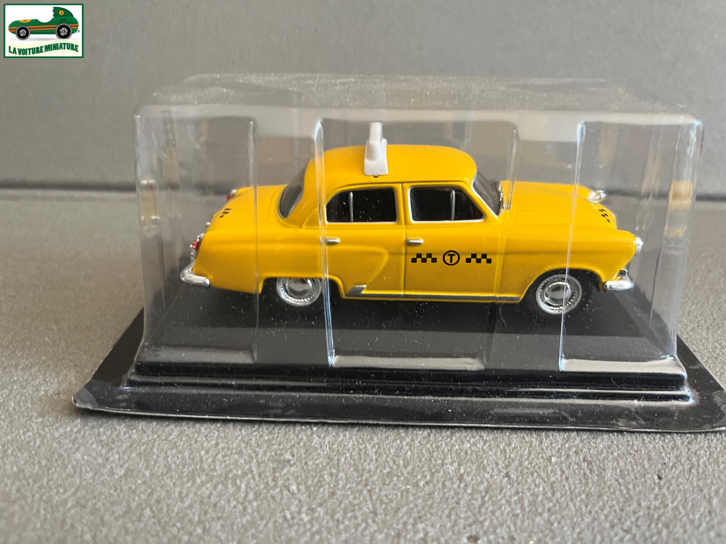 Voiture Miniature Volga M21 Moscow 1955 Taxi Du Monde au 1/43 Altaya