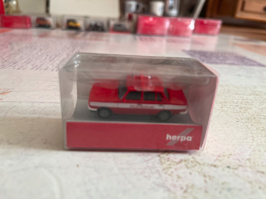 Voiture Miniature Wartburg 353 85 Herpa Germany 1/87 HO