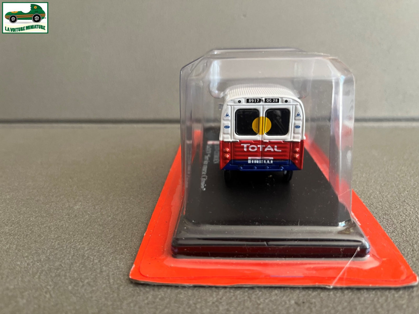 Voiture miniature Citroen 2cv 2 cv Service Course Auto Plus Hachette au 1/43