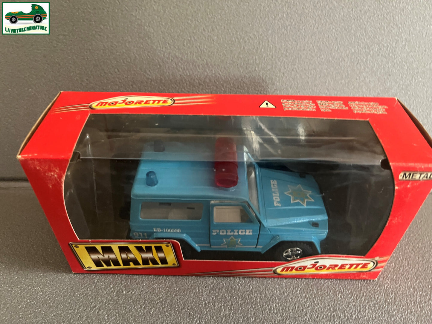 Voiture miniature Mercedes 230GE Police Maxi Majorette Série 3000