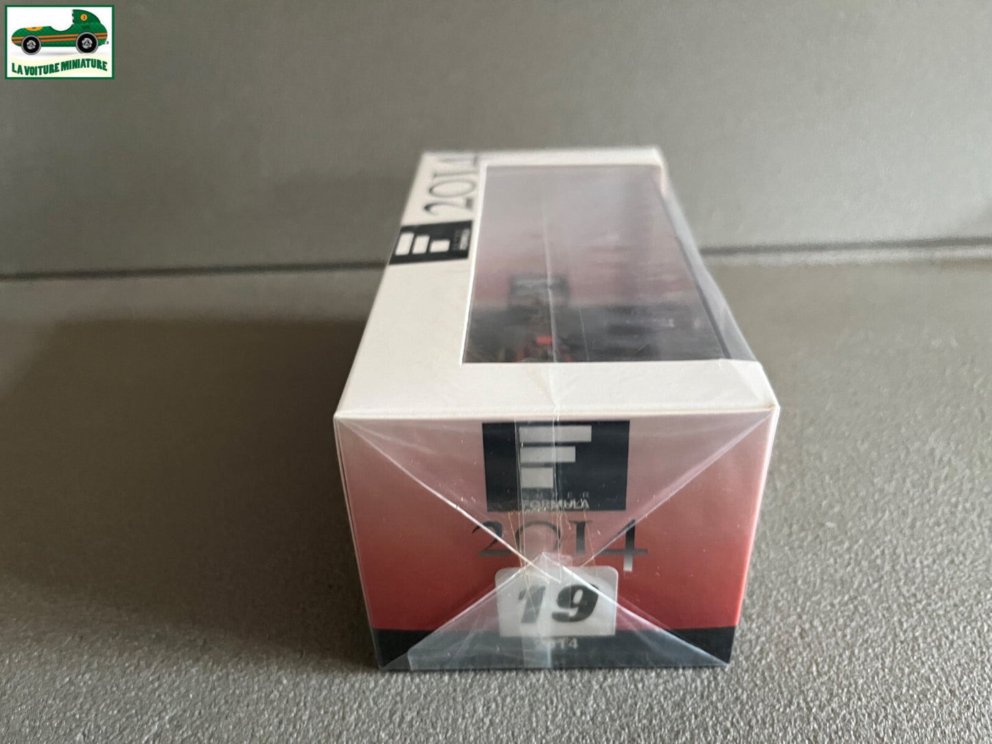 Voiture Miniature Lenovo Team Impul SF14 Formula 2014 F1 Ebbro au 1/43