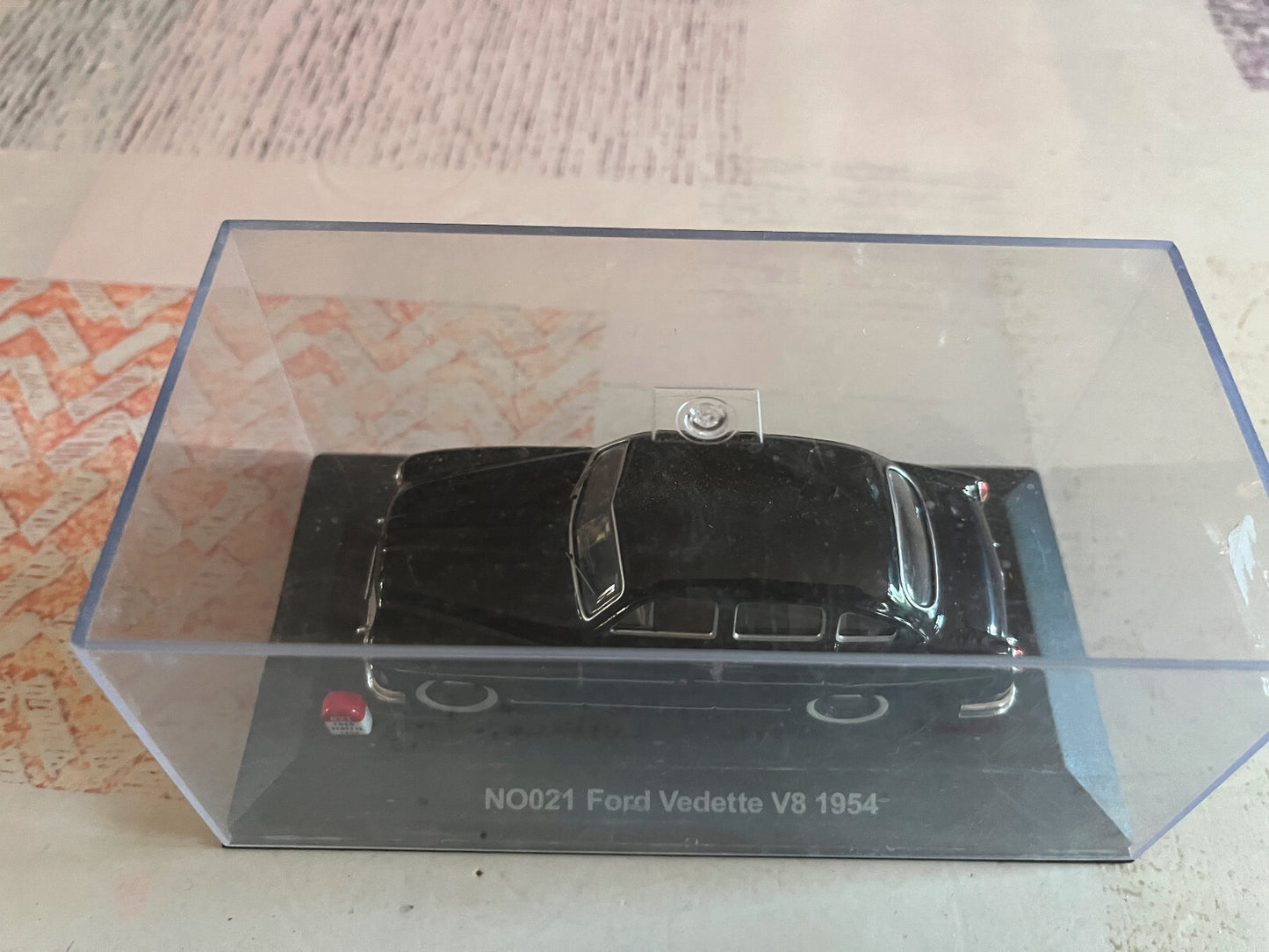 Voiture Miniature Ford Vedette V8 1954 Nostalgie au 1/43