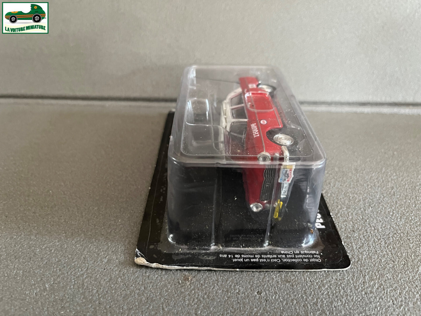 Voiture Miniature Peugeot 404 Tour de France 1968 Vélo Norev 1/43