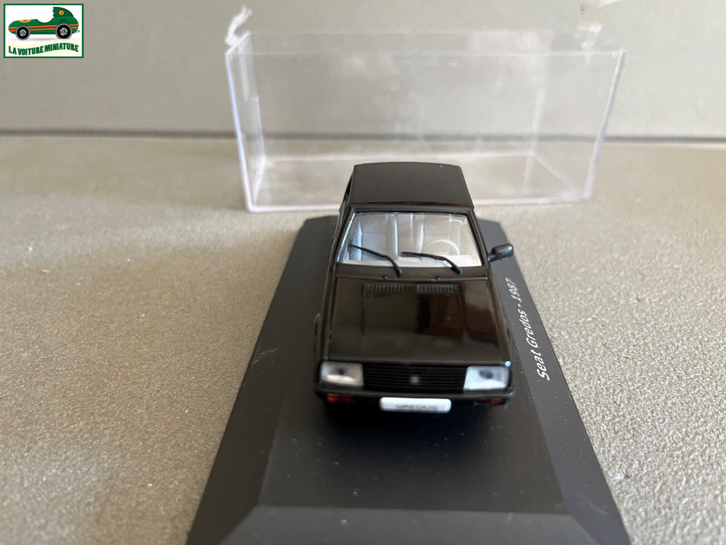 Voiture miniature Seat Gredos 1987 au 1/43
