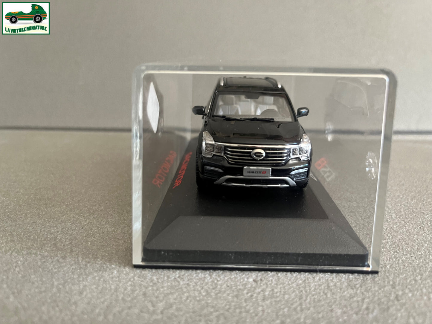 Voiture miniature GAC Motor GS8 au 1/43