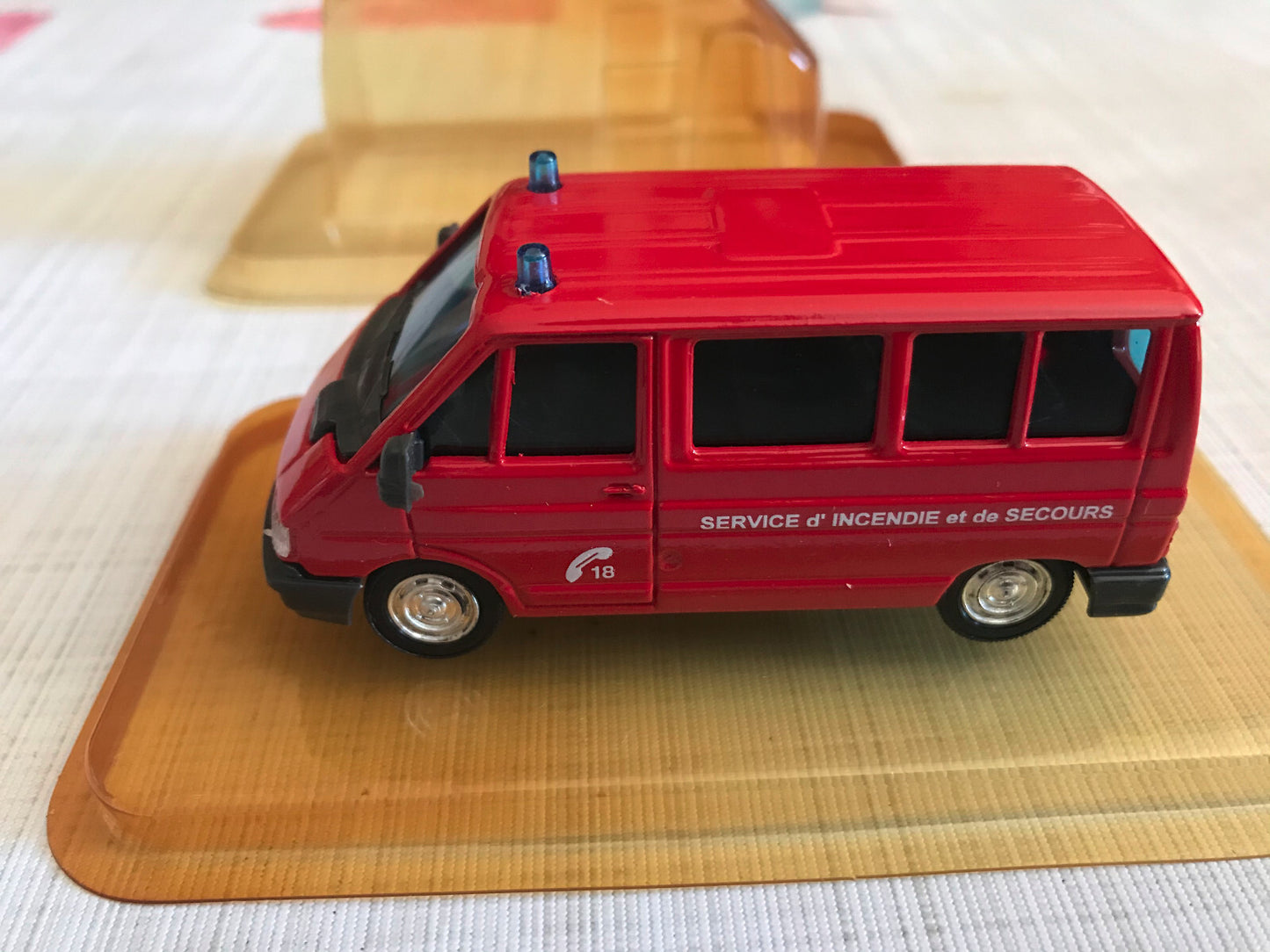 Voiture Miniature Pompiers Camion Renault Trafic Solido au 1/50