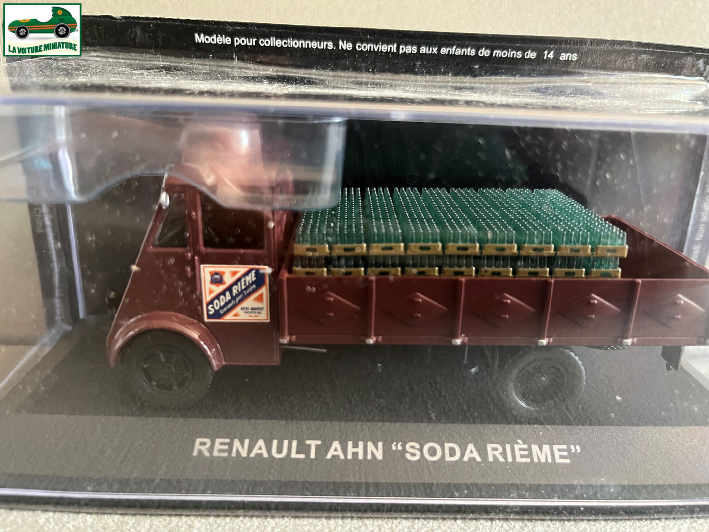 Voiture Miniature Camion Publicitaire Renault AHN Soda Rième au 1/43