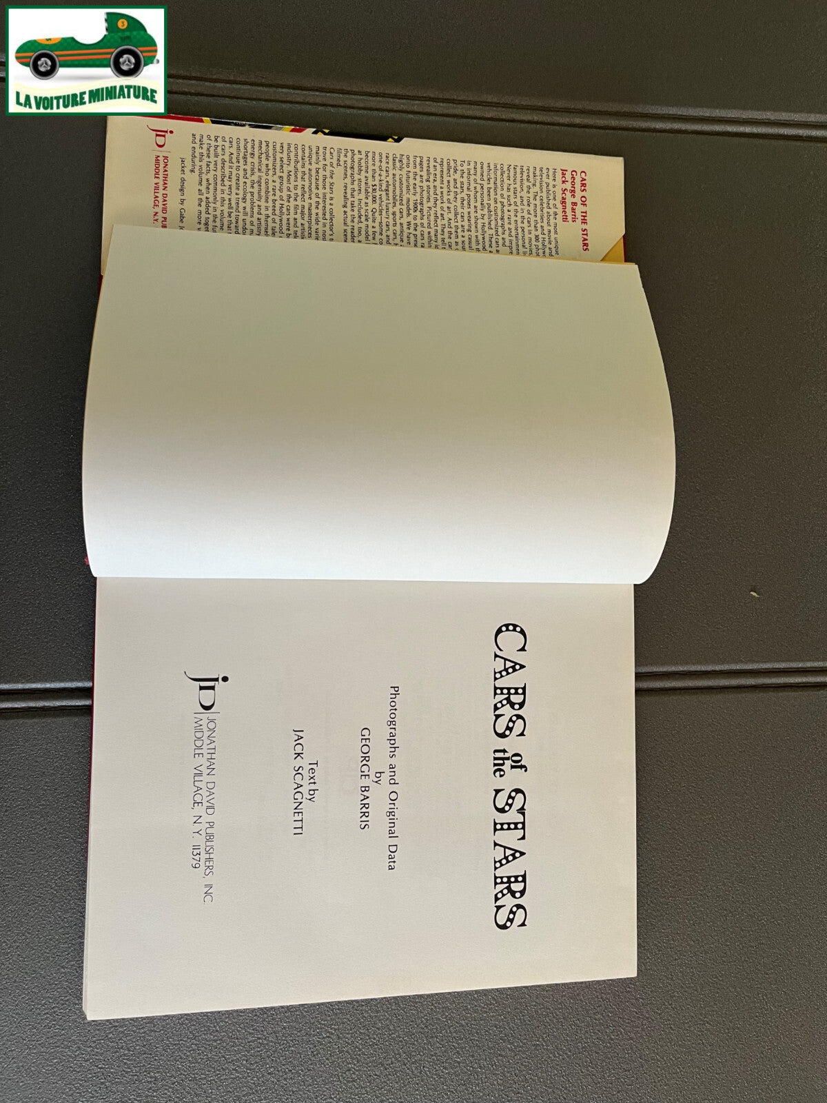 Livre Voiture Automobile Cars of the Stars Barris Scagnetti