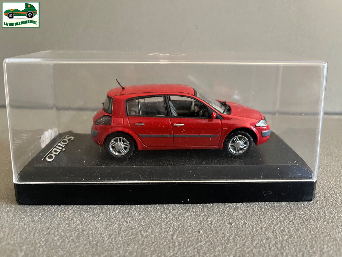 Voiture Miniature Renault Mégane 2003 Solido 1579 au 1/43