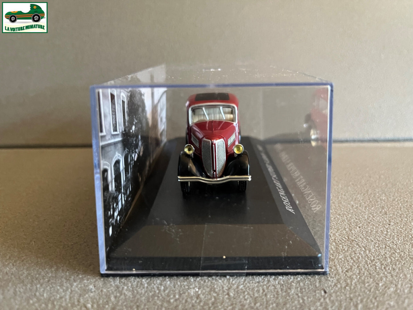 Voiture Miniature Rosengart Super 5 LR4N 1938 au 1/43 Ixo Altaya