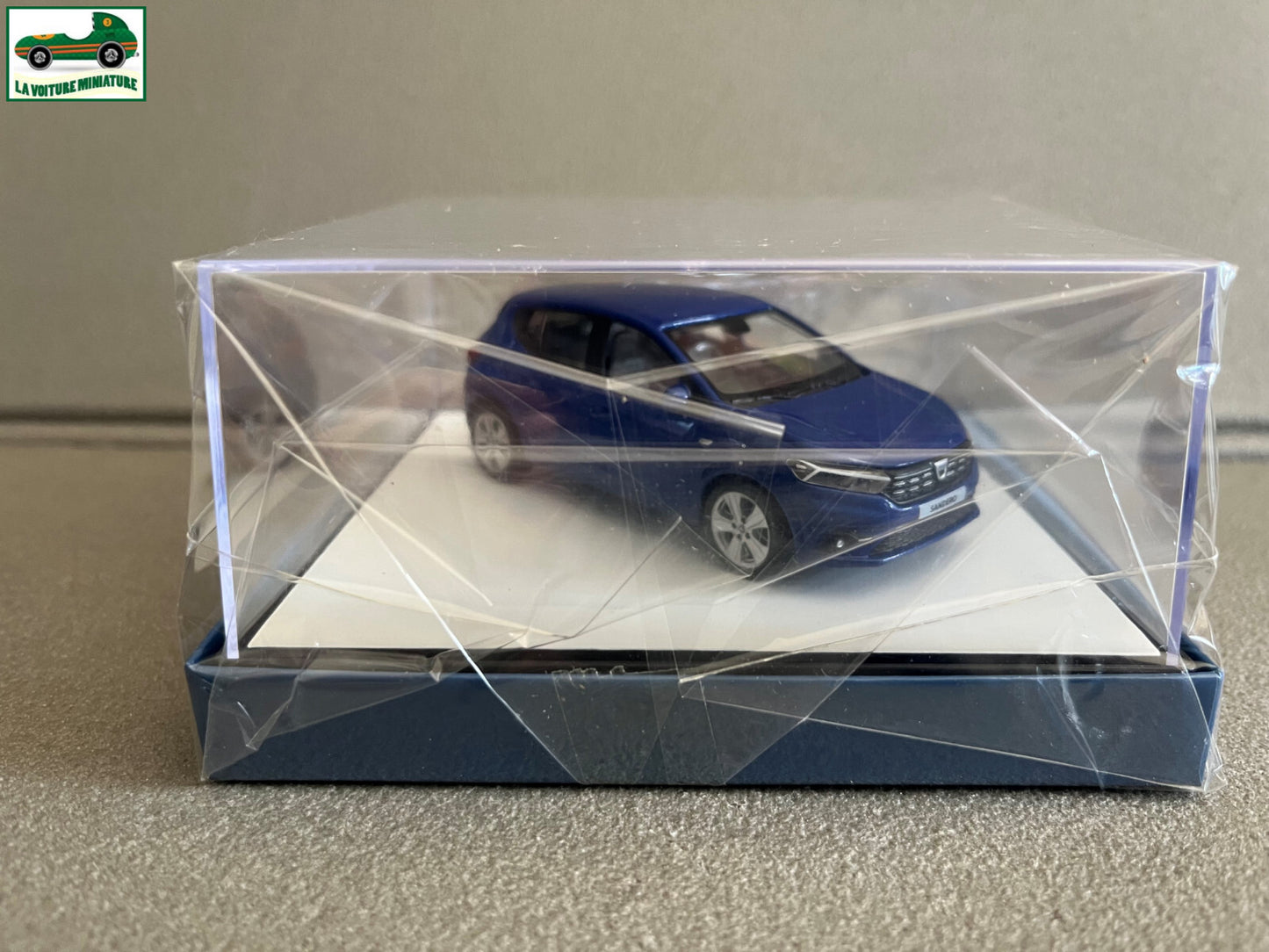 Voiture Miniature Dacia Sandero Norev au 1/43