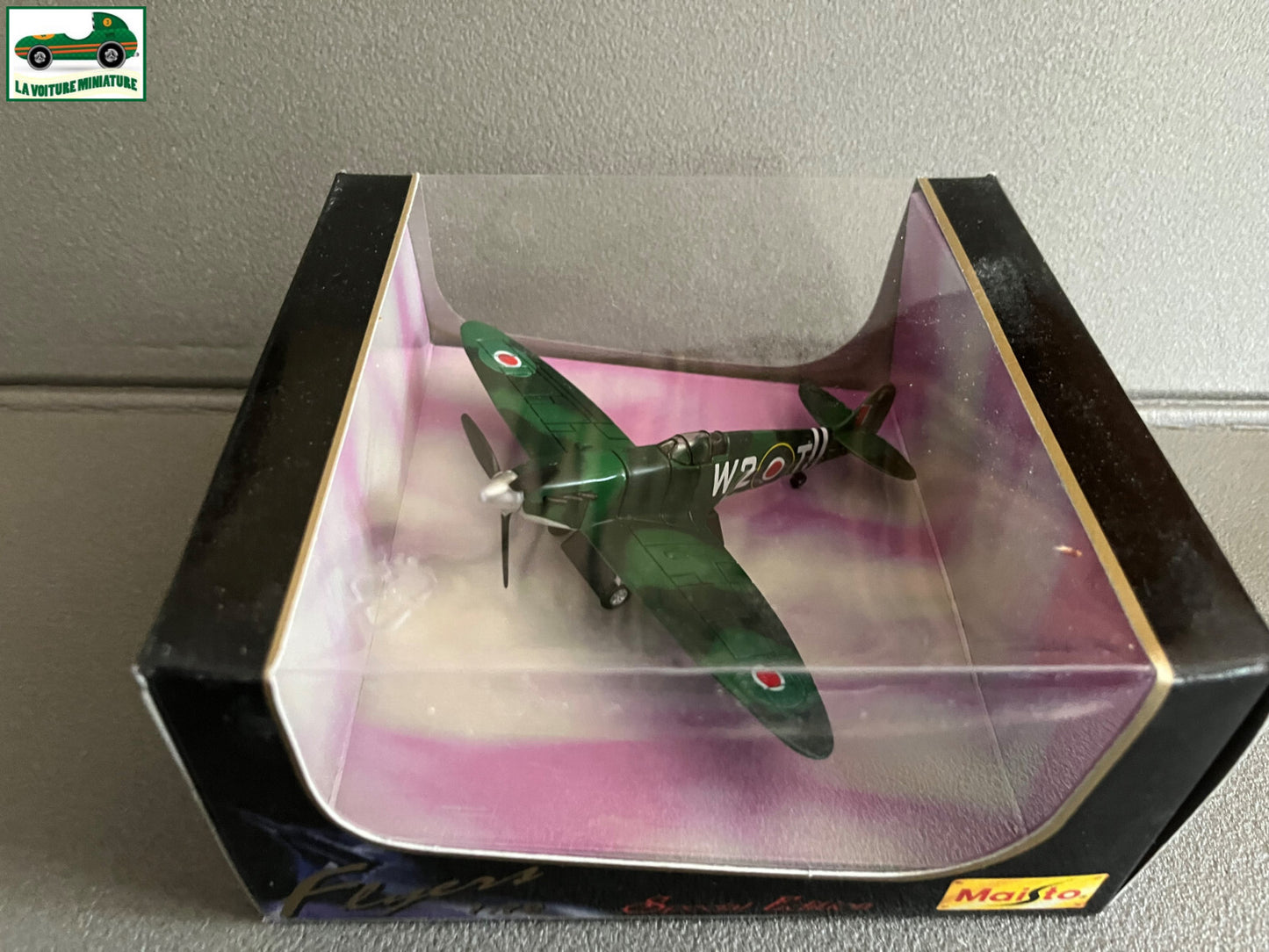 Avion miniature Militaire WWII Maisto Flyers 1/72
